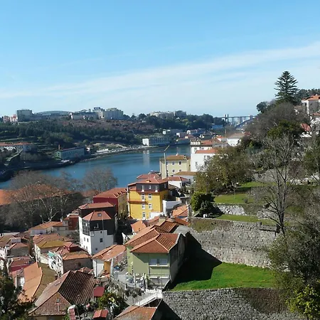 Διαμέρισμα Downtown Taipas